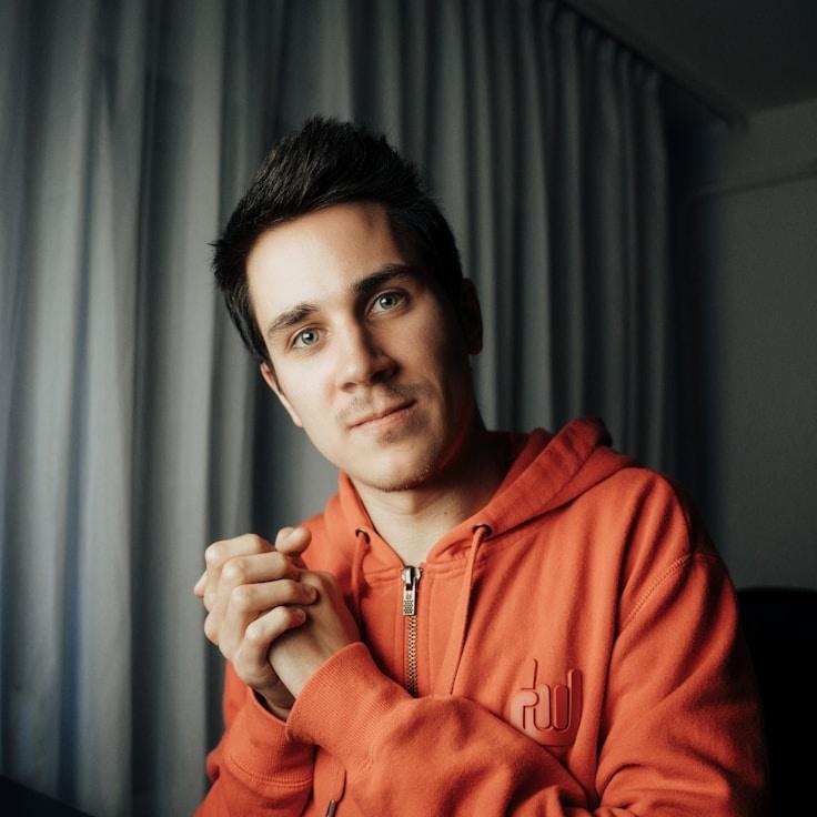 Portrait of Kieran, community mentor and Italian cuisine specialist